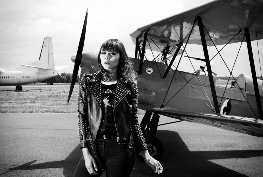 Artwork BW with plane